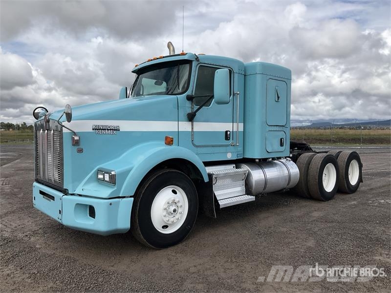 Kenworth T800 中古トラクターヘッド | トレーラーヘッド