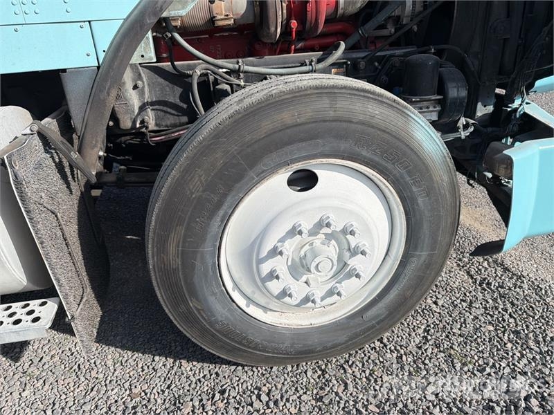 Kenworth T800 Влекачи
