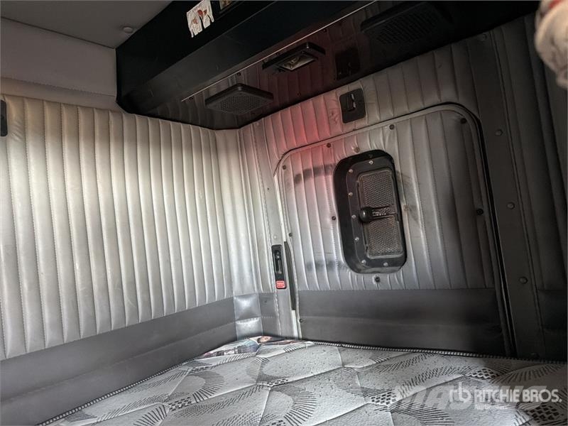 Kenworth T800 Traktorske jedinice