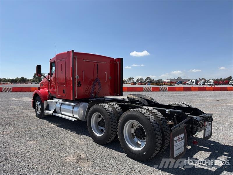 Kenworth T800 Tractor Units