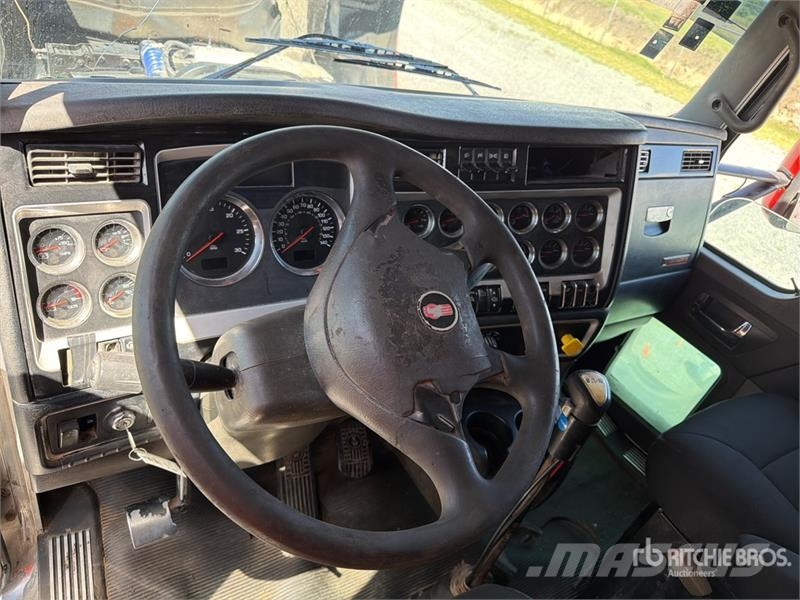 Kenworth T800 Tractor Units