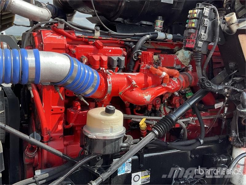 Kenworth T800 وحدات الجر