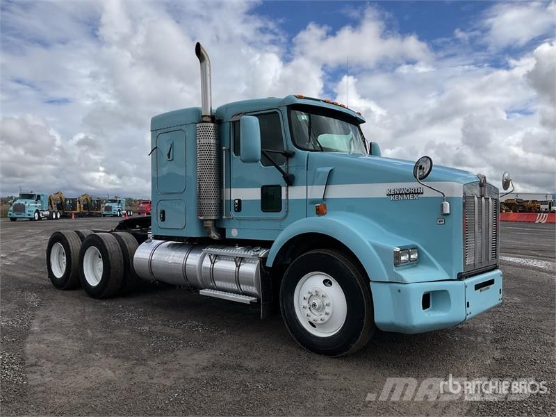 Kenworth T800 中古トラクターヘッド | トレーラーヘッド