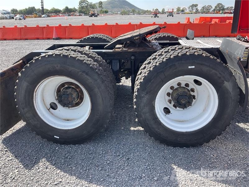 Kenworth T800 Vetopöytäautot