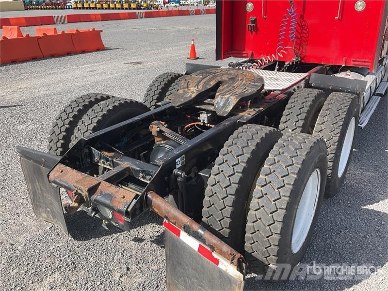 Kenworth T800 Vetopöytäautot