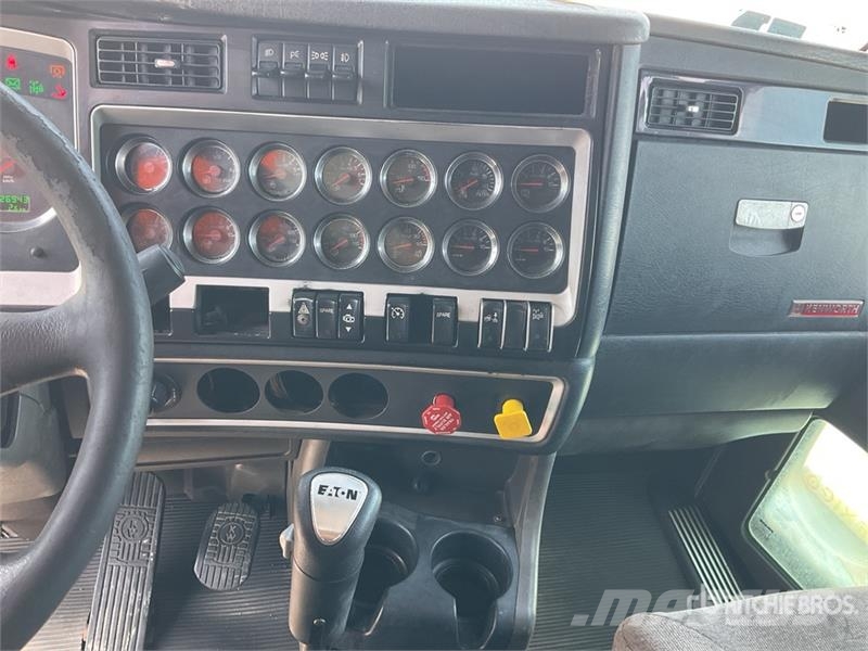 Kenworth T800 Vetopöytäautot