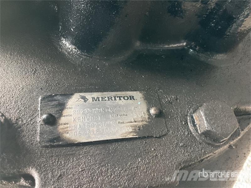 Kenworth T800 Тягачі