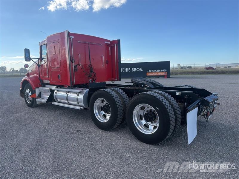 Kenworth T800 Tracteur routier
