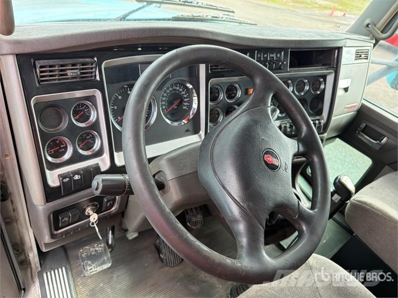Kenworth T800 Vilcēji