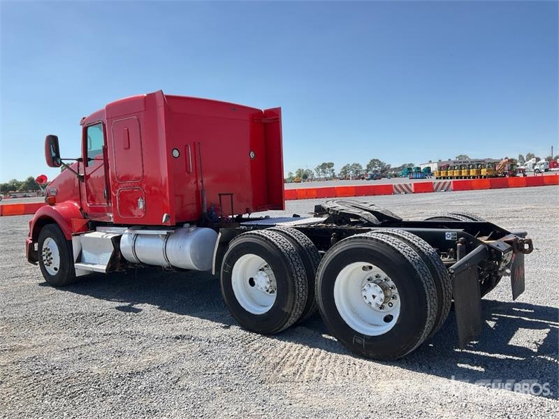 Kenworth T800 Vetopöytäautot