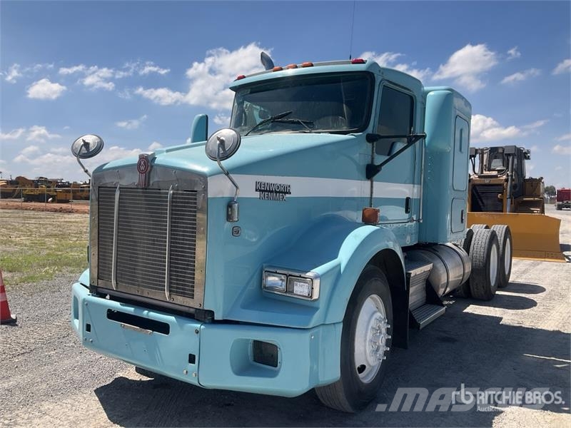 Kenworth T800 Vetopöytäautot