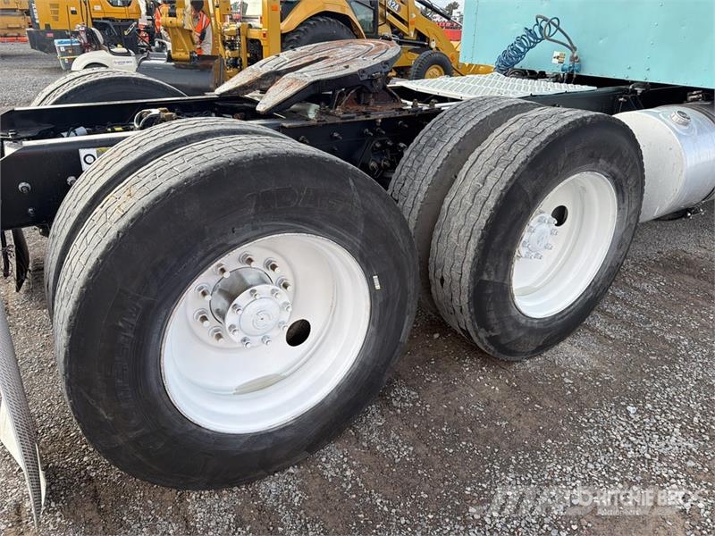 Kenworth T800 Traktorske jedinice