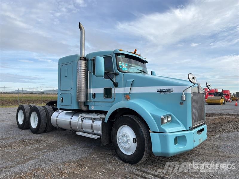 Kenworth T800 Traktorske jedinice
