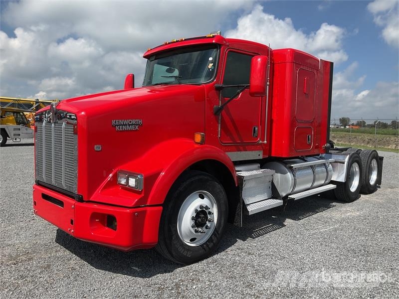 Kenworth T800 وحدات الجر