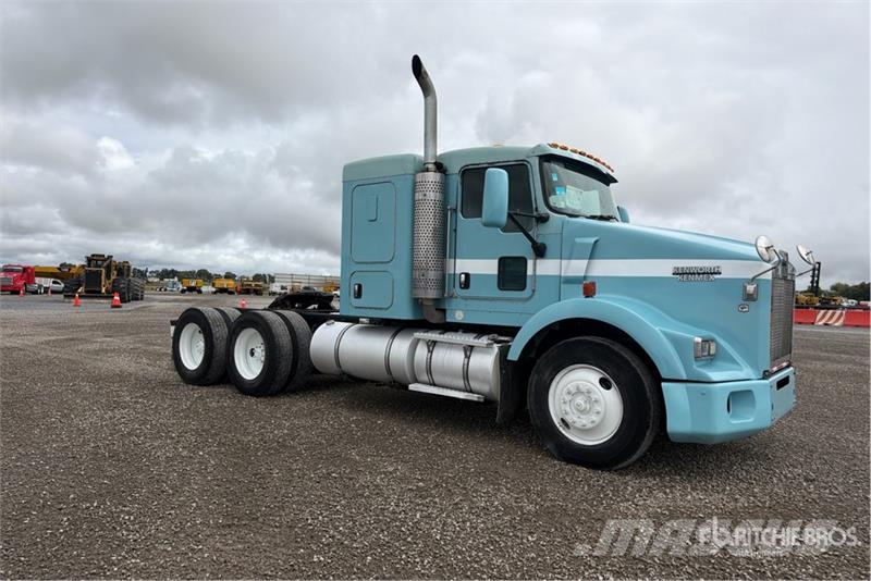 Kenworth T800 中古トラクターヘッド | トレーラーヘッド