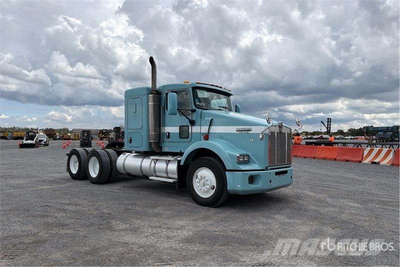 Kenworth T800 Sadulveokid
