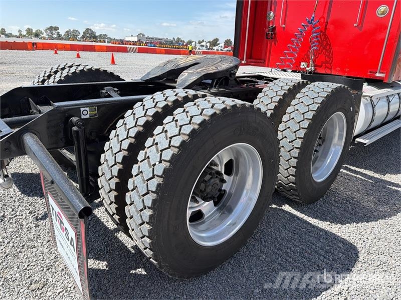Kenworth T800 Tractor Units