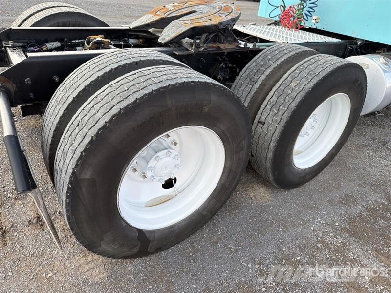 Kenworth T800 Traktorske jedinice