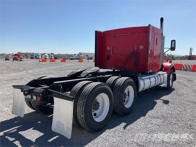 Kenworth T800 Vetopöytäautot