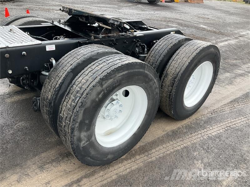 Kenworth T800 Тягачі