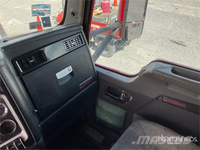Kenworth T800 وحدات الجر