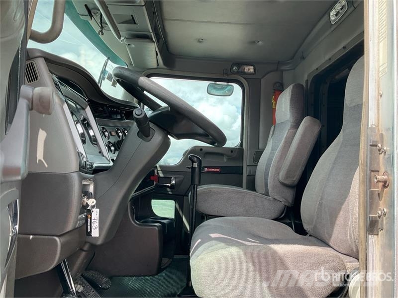 Kenworth T800 中古トラクターヘッド | トレーラーヘッド