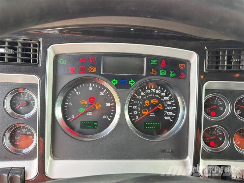 Kenworth T800 Traktorske jedinice