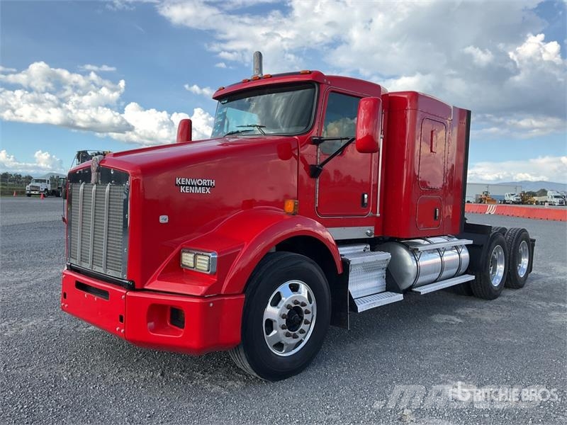 Kenworth T800 وحدات الجر
