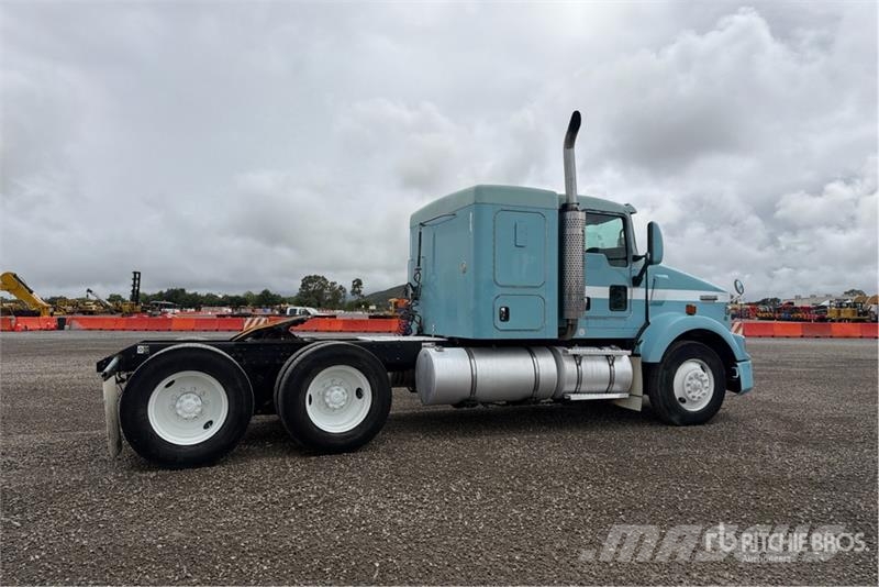 Kenworth T800 中古トラクターヘッド | トレーラーヘッド