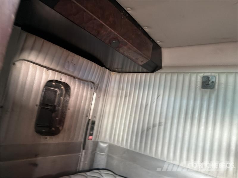 Kenworth T800 Traktorske jedinice