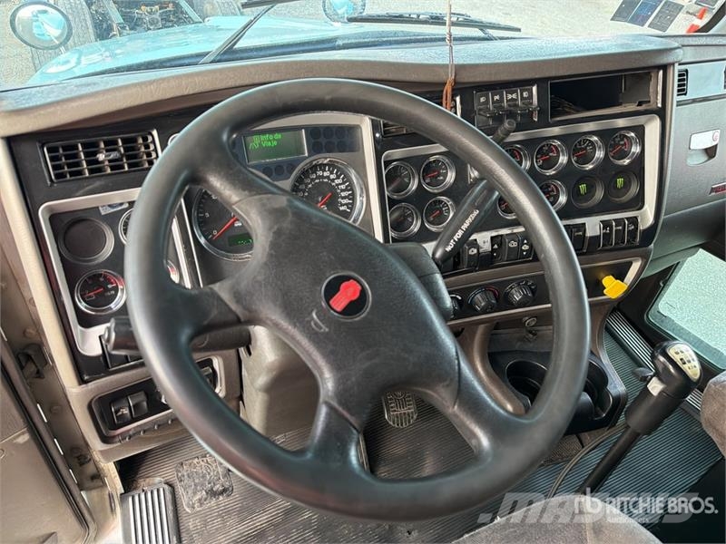Kenworth T800 Traktorske jedinice