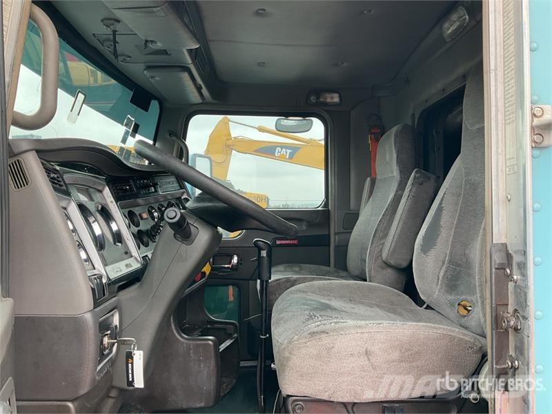 Kenworth T800 Тягачі