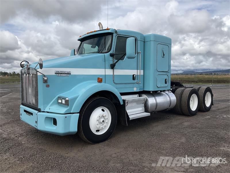 Kenworth T800 中古トラクターヘッド | トレーラーヘッド