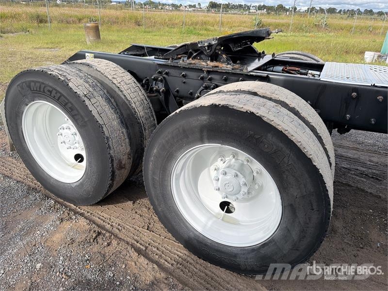 Kenworth T800 Traktorske jedinice