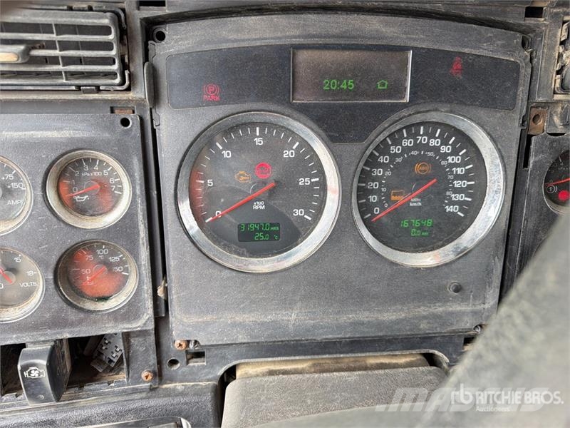 Kenworth T800 Tractor Units