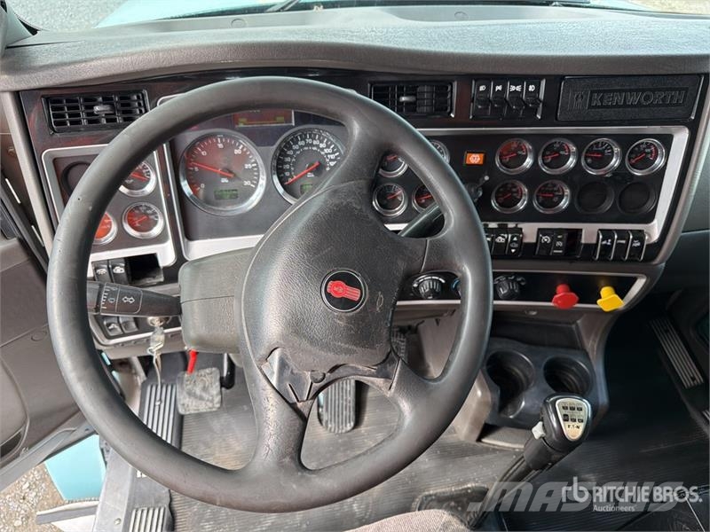 Kenworth T800B Traktorske jedinice