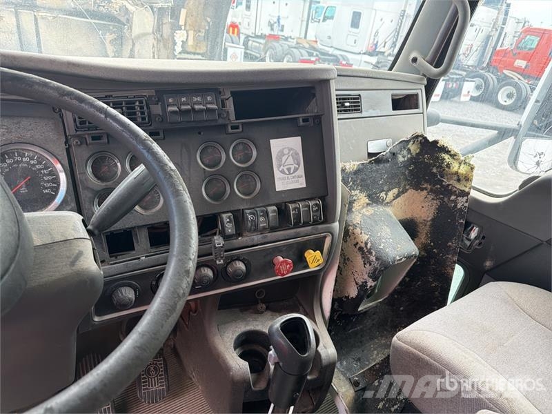 Kenworth T800B Cavalos mecânicos
