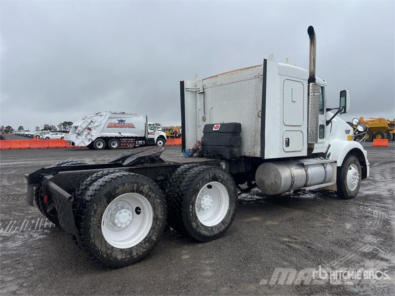 Kenworth T800B Naudoti vilkikai