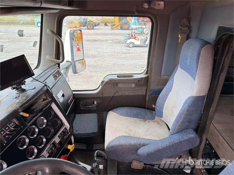 Kenworth T800B Vilcēji