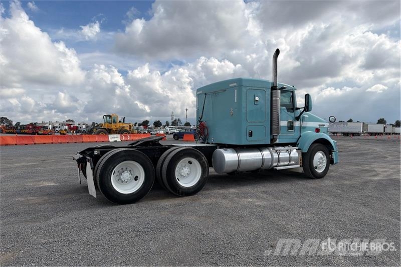 Kenworth T800B Cavalos mecânicos