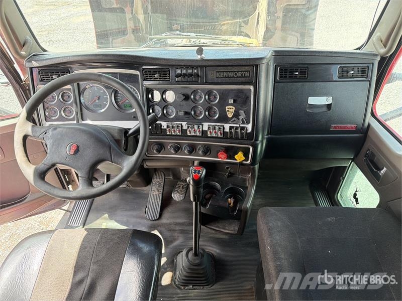 Kenworth T800B Naudoti vilkikai