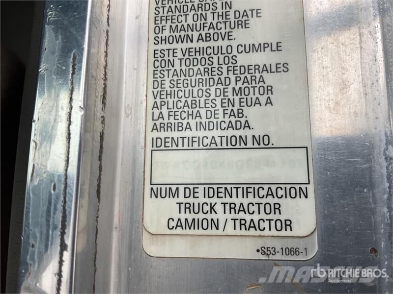 Kenworth T800B Tractor Units