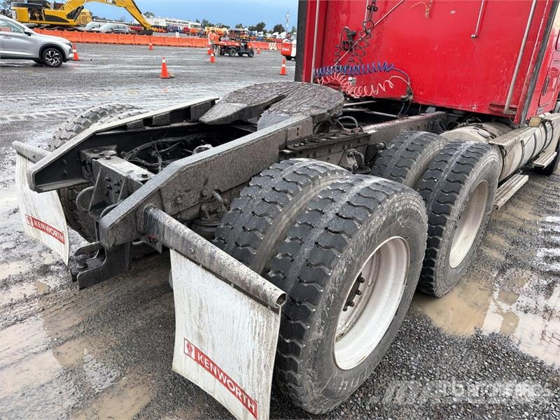 Kenworth T800B Tracteur routier
