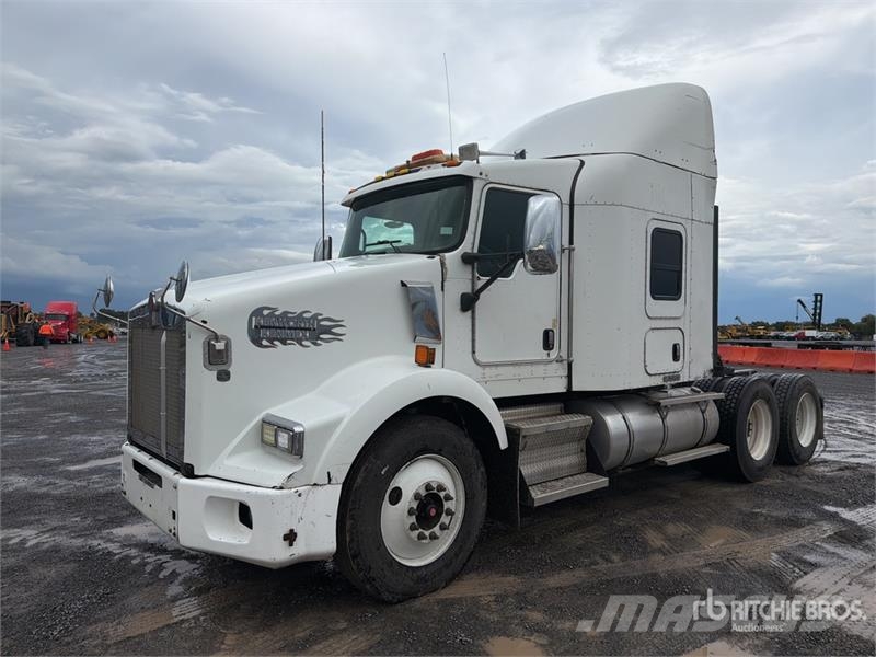 Kenworth T800B Tracteur routier