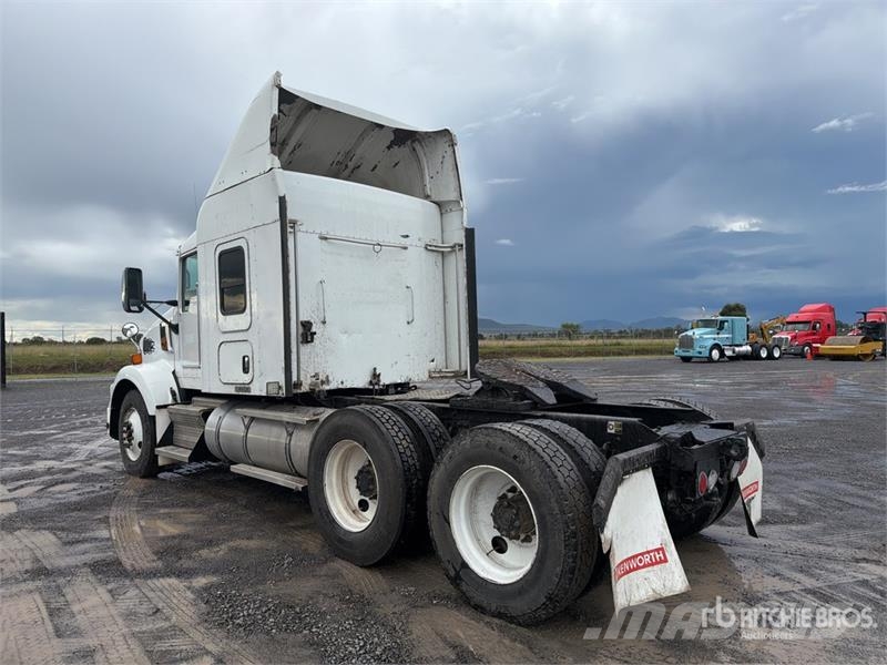 Kenworth T800B Tracteur routier