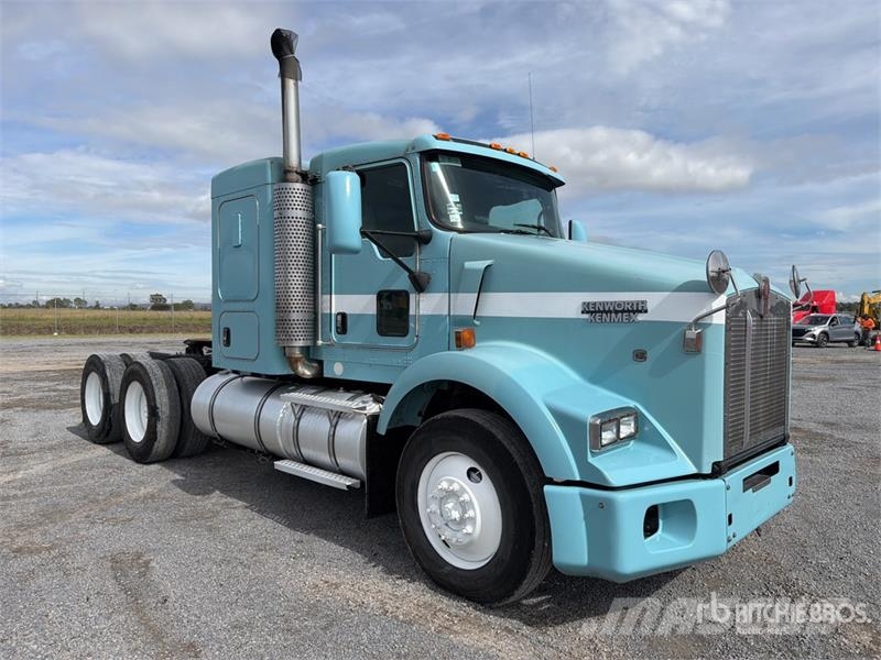 Kenworth T800B Traktorske jedinice