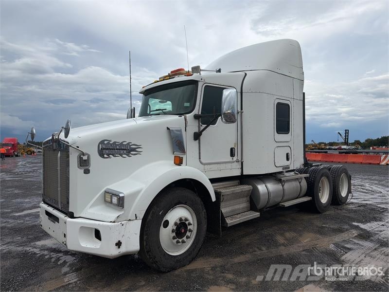 Kenworth T800B Tracteur routier