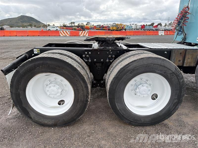 Kenworth T800B Vilcēji