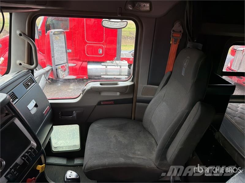Kenworth T800B Tracteur routier