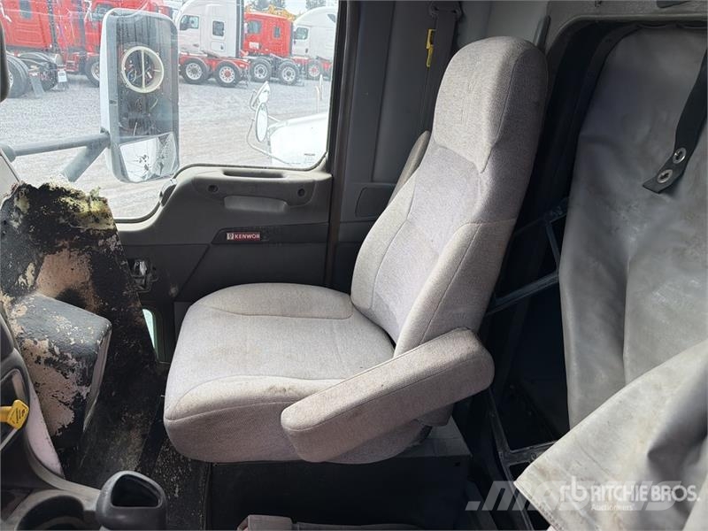 Kenworth T800B Cavalos mecânicos